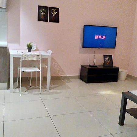 Hb1512- Hyve Studio Unit, Lake View, Cyberjaya, Free Wi-Fi, Free Parking, Netflix,Pool, 3038 외부 사진