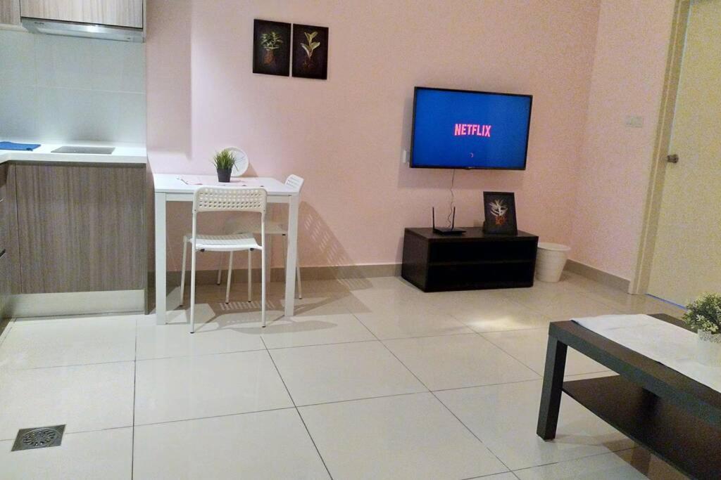 Hb1512- Hyve Studio Unit, Lake View, Cyberjaya, Free Wi-Fi, Free Parking, Netflix,Pool, 3038 외부 사진