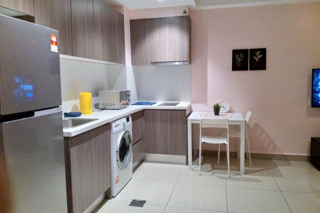 Hb1512- Hyve Studio Unit, Lake View, Cyberjaya, Free Wi-Fi, Free Parking, Netflix,Pool, 3038 외부 사진