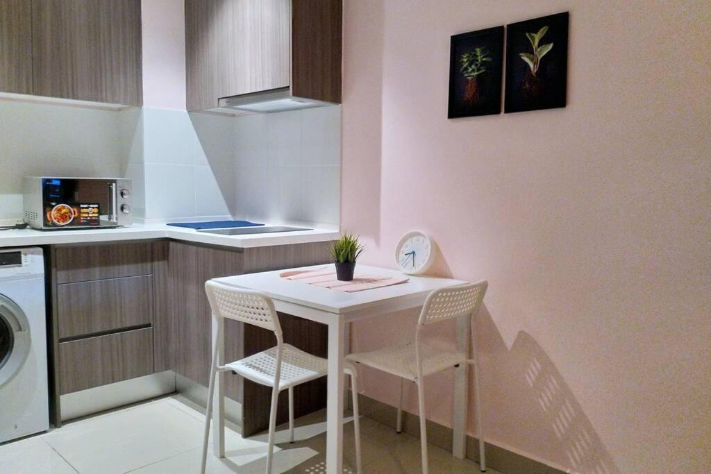 Hb1512- Hyve Studio Unit, Lake View, Cyberjaya, Free Wi-Fi, Free Parking, Netflix,Pool, 3038 외부 사진
