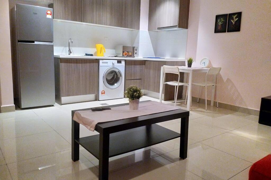 Hb1512- Hyve Studio Unit, Lake View, Cyberjaya, Free Wi-Fi, Free Parking, Netflix,Pool, 3038 외부 사진